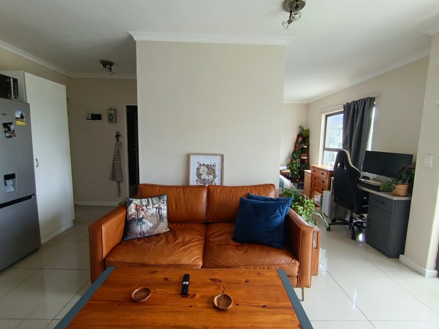 To Let 1 Bedroom Property for Rent in Rondebosch Western Cape